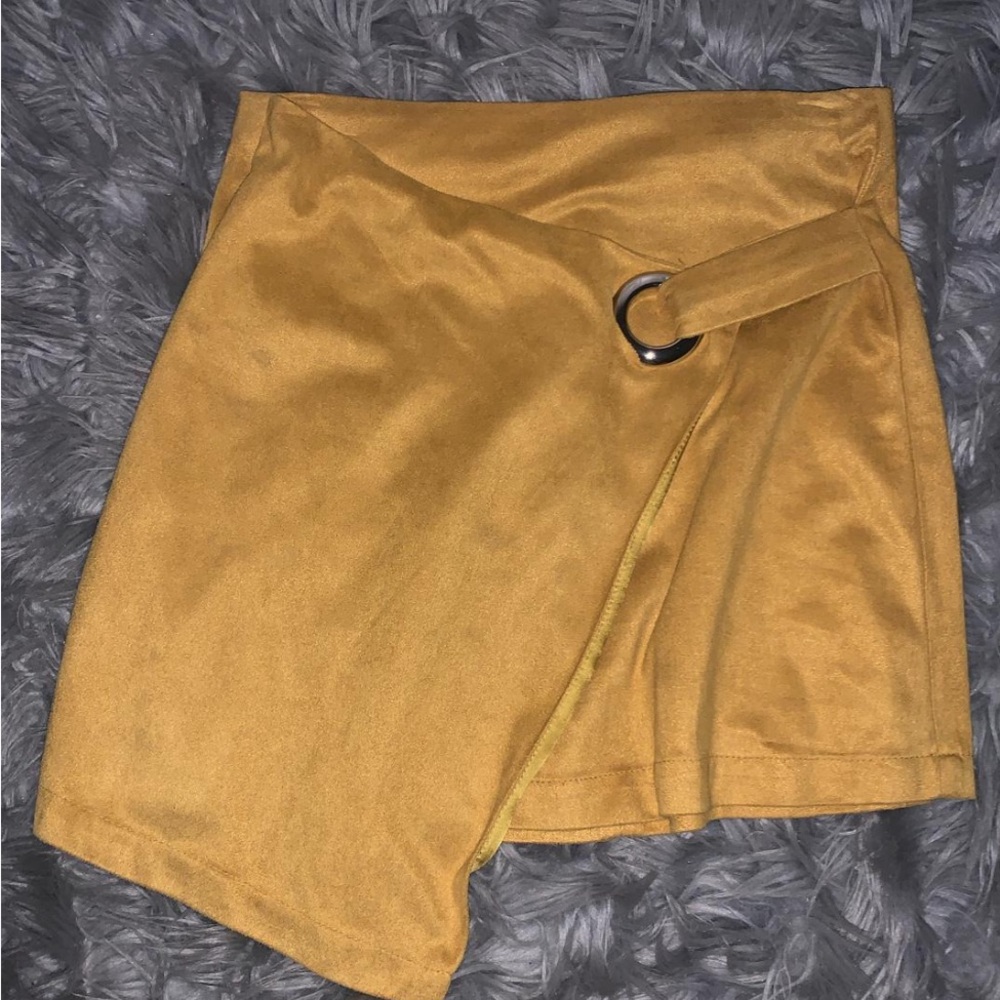 Velvet mini skirt